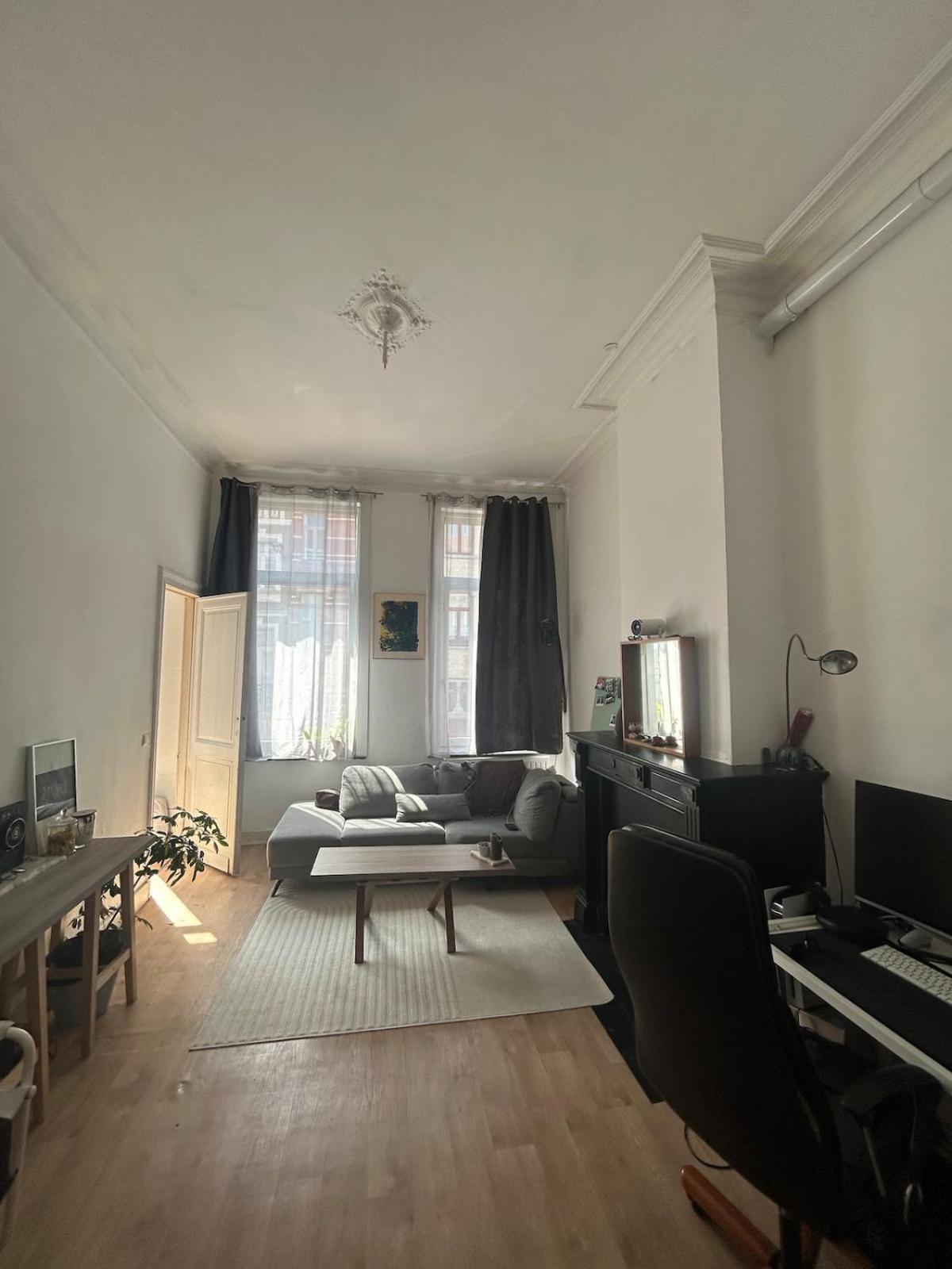 A Beautiful Studio Apartment Brussel Bagian luar foto